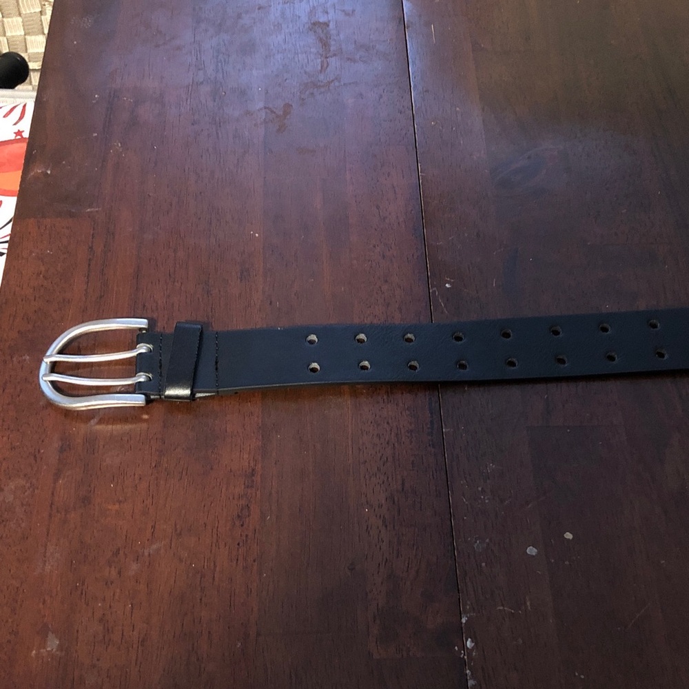 Women's Double Hole Belt with Silver Buckle